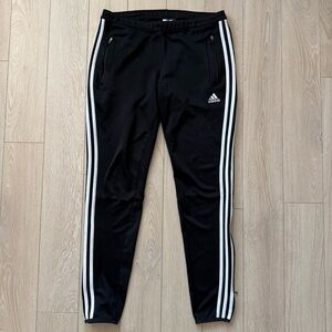 Adidas Climacool Three Stripes Joggers in Black Women’s Size Medium